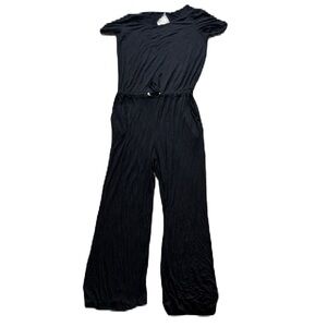 Black Jumpsuit with Elegant Design and Comfortable Fit